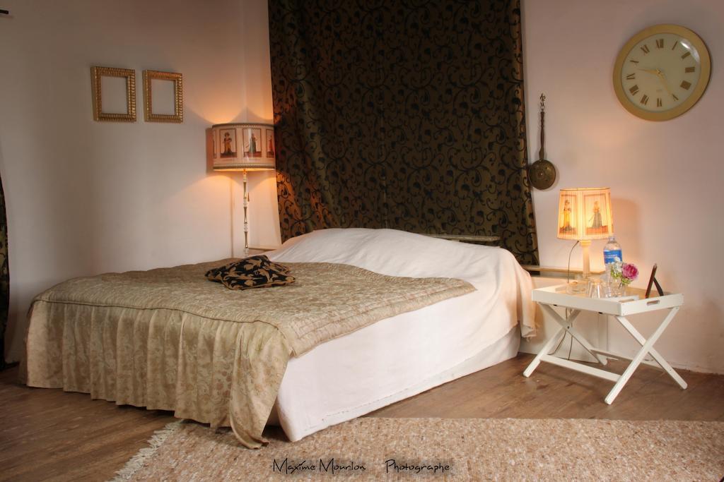 Chateau Rosans Bed & Breakfast Стая снимка