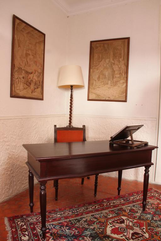 Chateau Rosans Bed & Breakfast Стая снимка